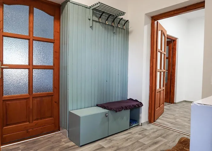 Appartement Spacious House In The Outskirts Of