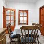 Apartment Spacious House In The Outskirts Of Budapest