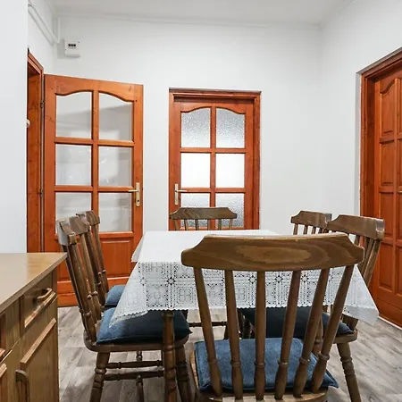 Apartament Spacious House In The Outskirts Of Budapesta